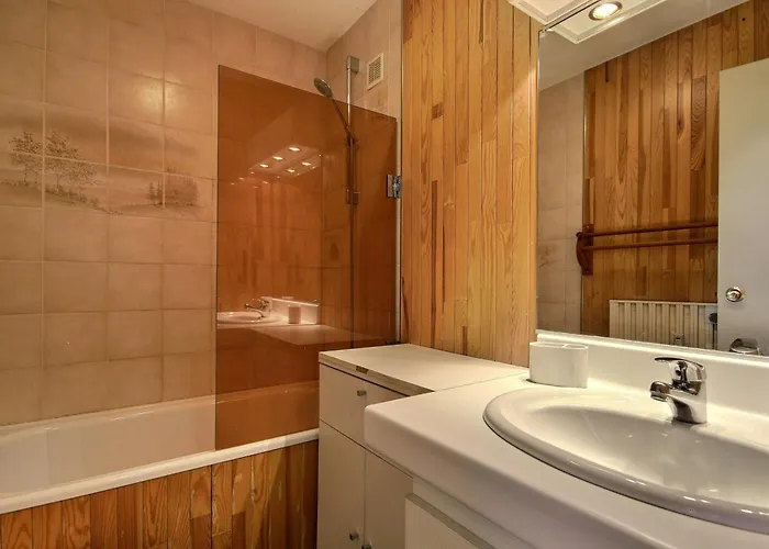 Διαμέρισμα 3 Pieces, Pied Des Pistes, Pour 6, Balcon - Fr-1-455-54 *