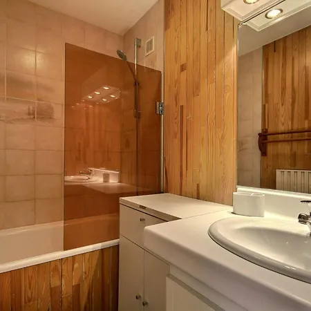 Апартаменты 3 Pieces, Pied Des Pistes, Pour 6, Balcon - Fr-1-455-54 *