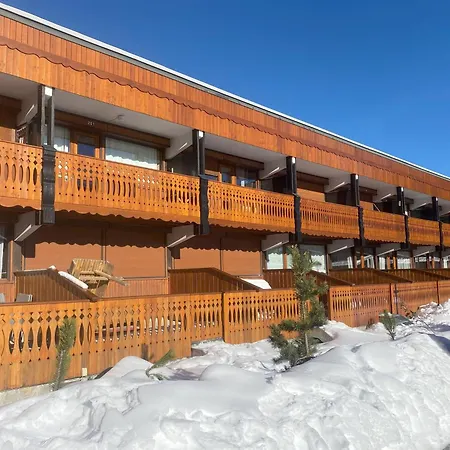 3 Pieces, Pied Des Pistes, Pour 6, Balcon *