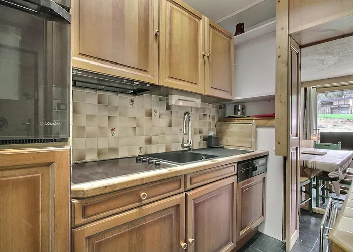 아파트 3 Pieces, Pied Des Pistes, Pour 6, Balcon - Fr-1-455-54 라 플라뉴